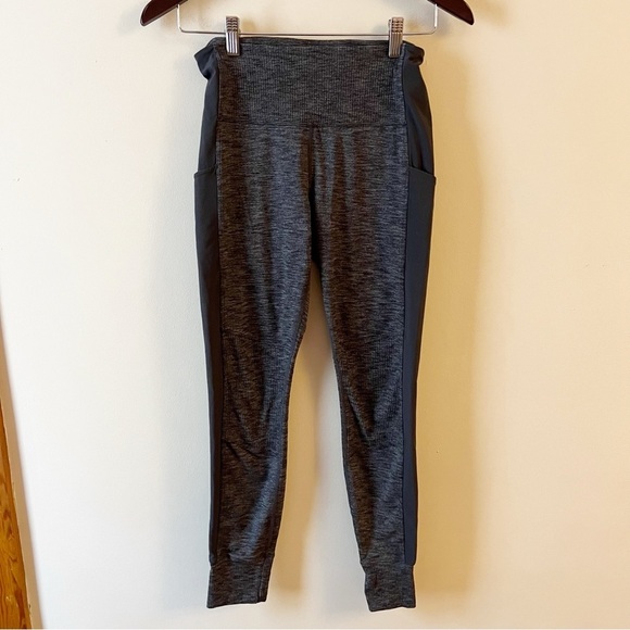 Athleta Excursion Hybrid Tight Leggings Womens Small Gray Pull On Athleisure Gym - Picture 1 of 11